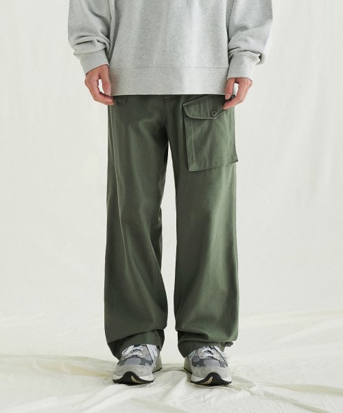 Melange Master(멜란지 마스터) 실시간 인기 스타일 브리티쉬 1952 밀리터리 팬츠 [카키] 온더룩