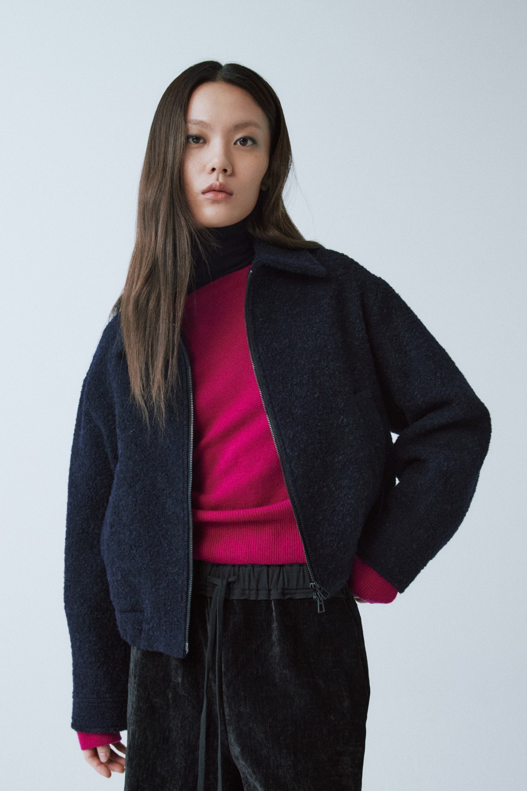 REPLAIN(리플레인) | 실시간 인기 스타일 | DARK NAVY 2 WAY BOUCLE CROP JUMPER | 온더룩
