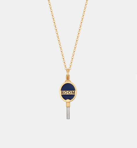 MAMA CASAR BLACKPINK Tongs Necklace wholesalers
